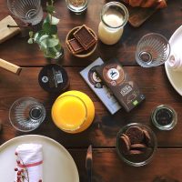 Csokoládé, keksz és cukor