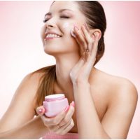 Arcolajok és szérumok