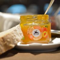 Kenhető krémek, méz és lekvár